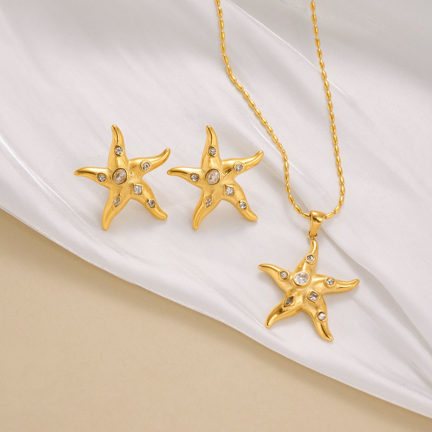 Star Pendant Necklace And Earring