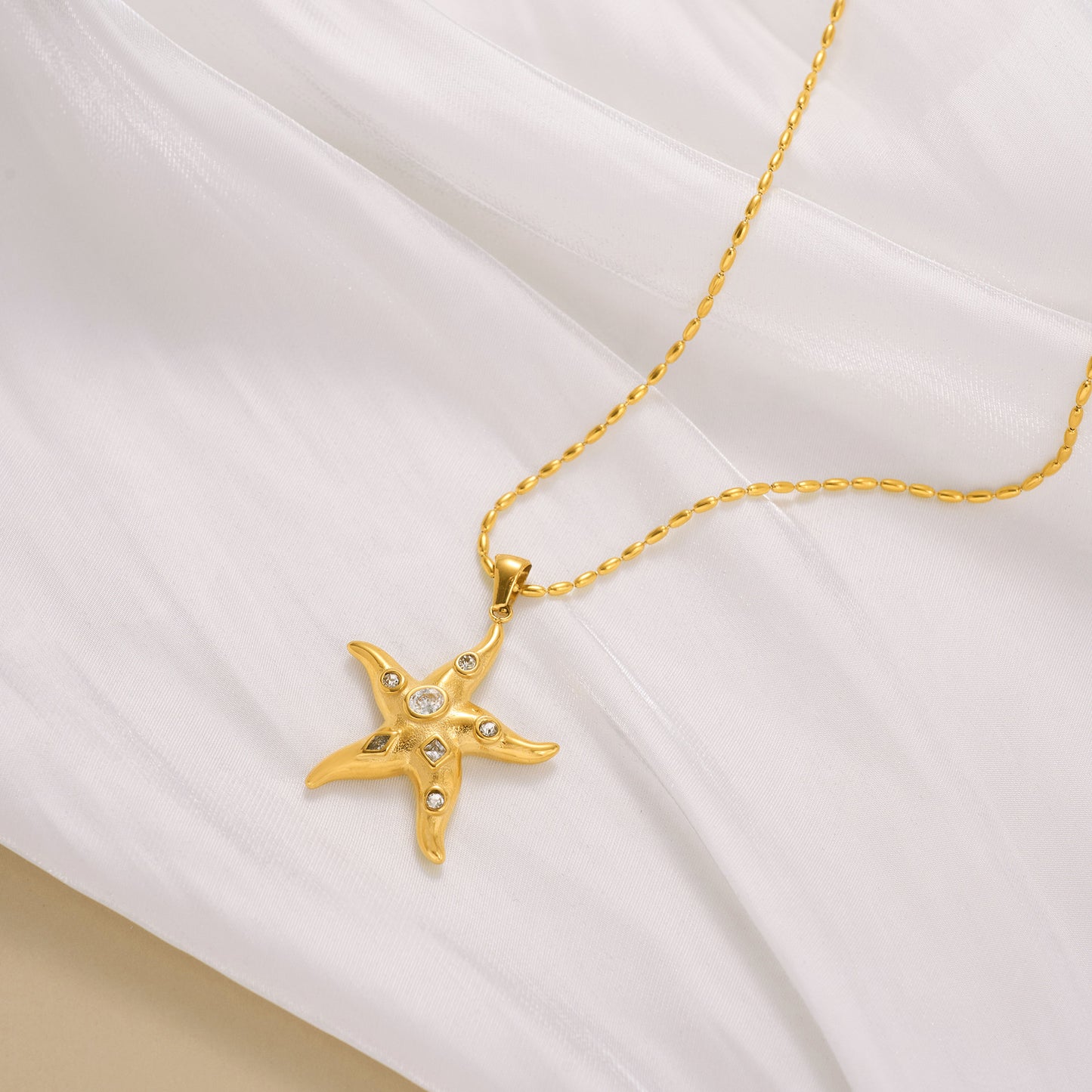 Star Pendant Necklace And Earring