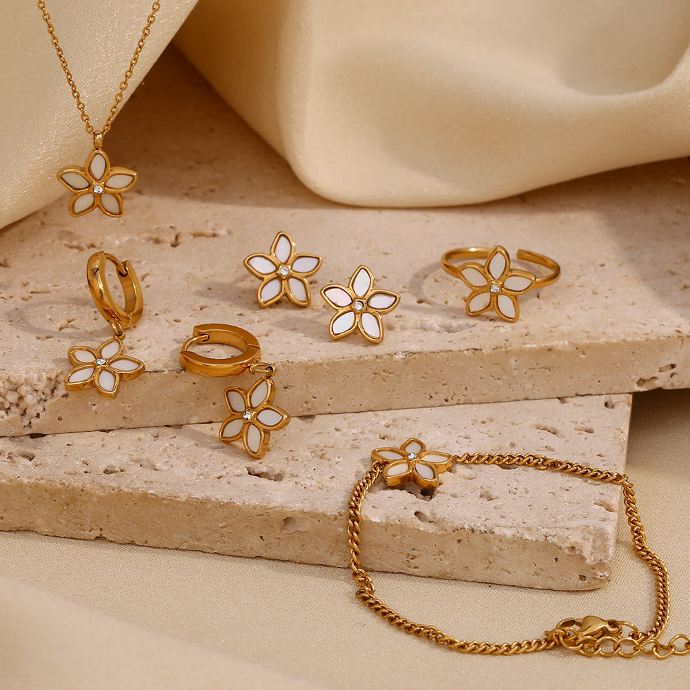 White Shell Flower Set