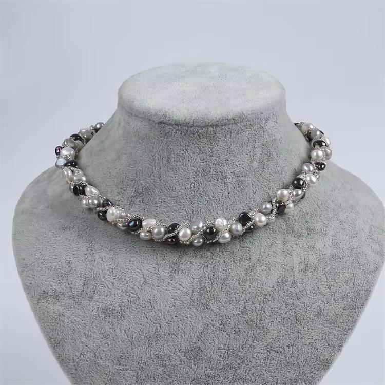 Freshwater Pearl Magnetic Choker Necklace